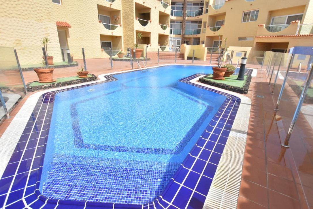 Book Jet - Hibiscus Beach Front كوستا كالما المظهر الخارجي الصورة