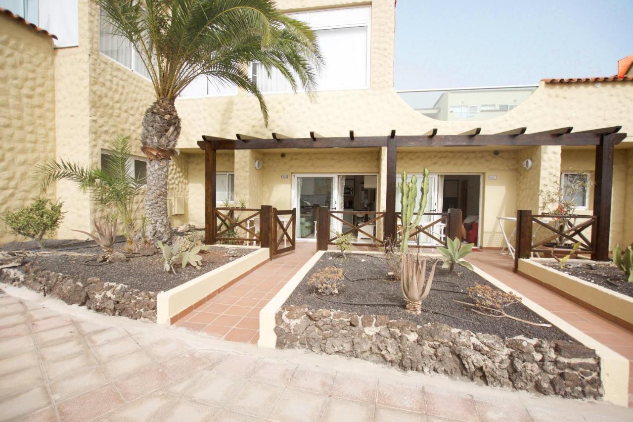 Book Jet - Hibiscus Beach Front كوستا كالما المظهر الخارجي الصورة